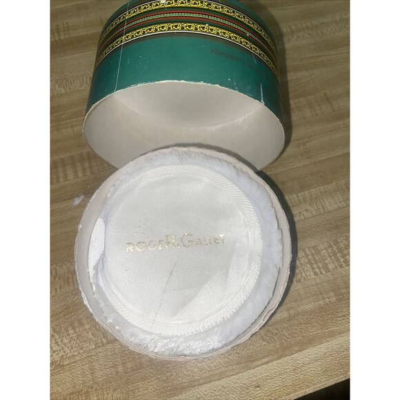 Barely Used ROGER & GALLET Silkening Dusting Powder Talc 4.5 Oz RARE Vintage - Picture 5 of 8